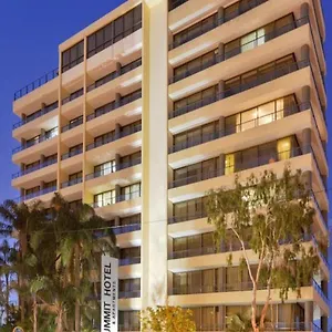 https://summit-apartments.queenslandhotels.net